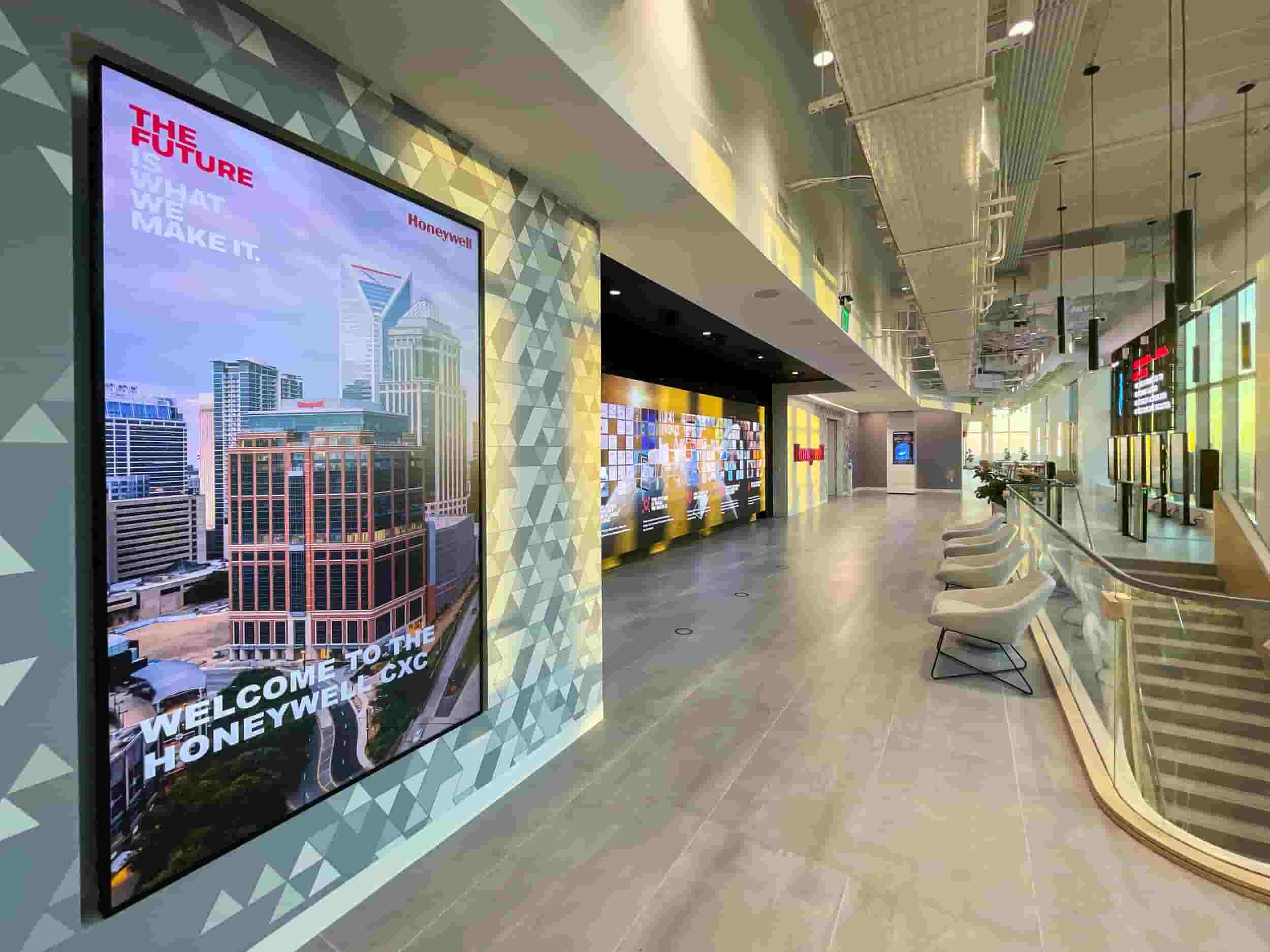Experience & Innovation Centers