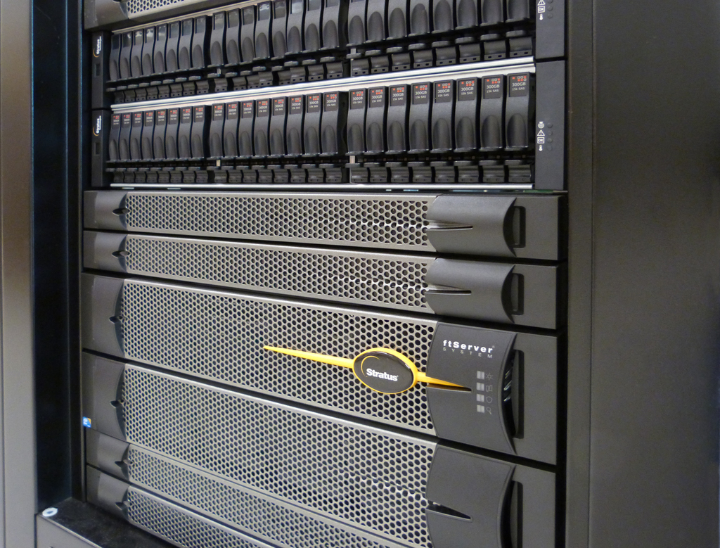Industrial Server / Storage Servers